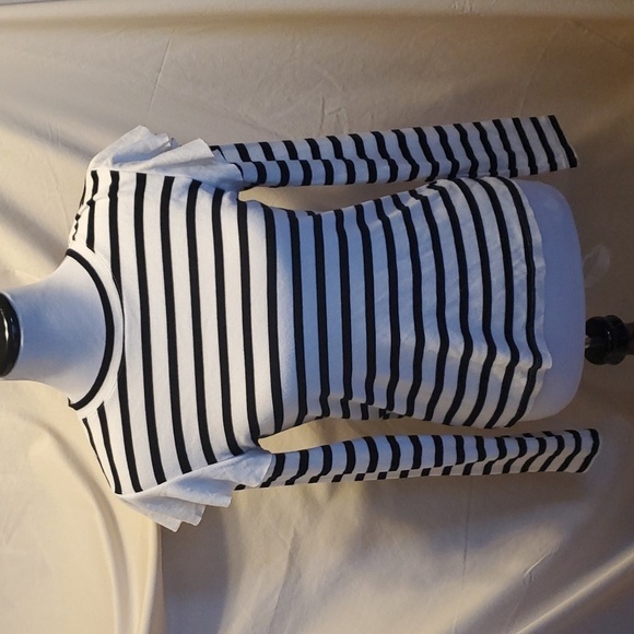 Who What Wear Sweaters - Who What Wear Swoop Neck Stripe Top SZ MD